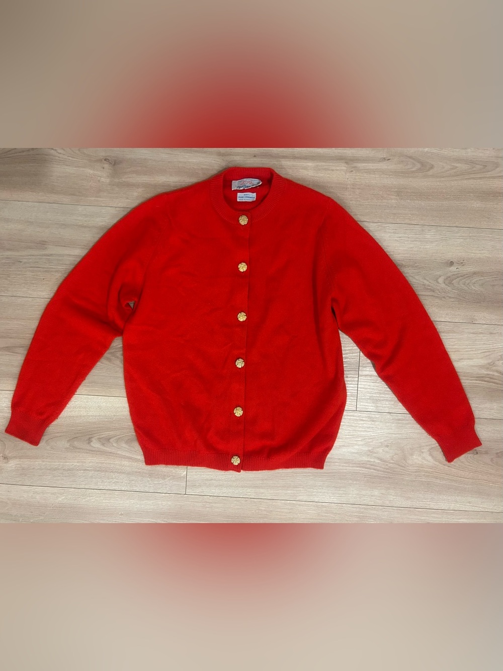 Vintage Ballantyne Scotland 100% Pure Cashmere Red Cardigan Sweater Gold Buttons